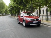 2009 dacia sandero stepway front speed