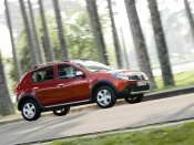 2009 dacia sandero stepway side speed