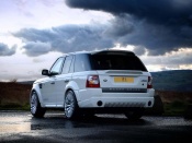2009 kahn cosworth range rover white