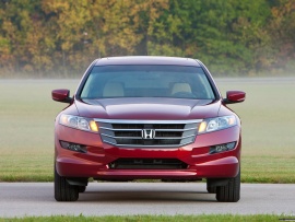 2010 honda accord crosstour front 2010 honda accord crosstour front (click to view)