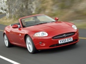 2010 jaquar xk red front