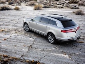 2010 lincoln mkt top