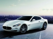 2010 maserati granturismo s automatic front angle