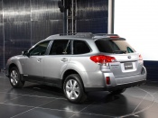 2010 subaru outback rear angle