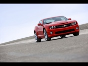 2011 chevrolet camaro front angle