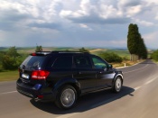 2012 fiat freemont rear angle