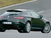 Alfa romeo brera black rear angle