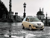 lancia ypsilon class