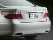 lexus ls460 rear detail