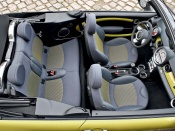 Mini cabrio 2009 interior