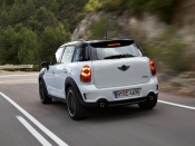 Mini countryman rear