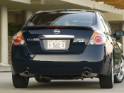 Nissan altima sedan rear