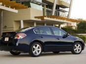 Nissan altima sedan rear angle