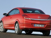 opel astra twin top rear