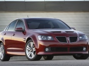 pontiac g8 gt 2009 front angle
